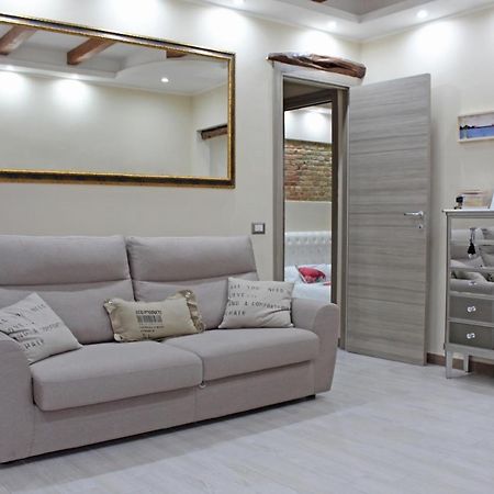 Flamingo Luxury Apartment Ajpsardinia Кальяри Экстерьер фото